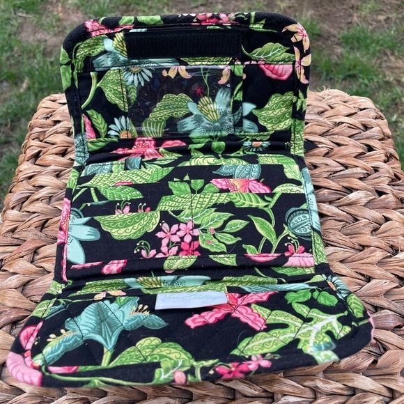 Vera Bradley "Botanical" Tropical Wallet. - Picture 2 of 8